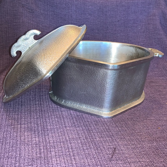 Vintage Guardian Service Ware Pot with Cover - Picture 4 of 13